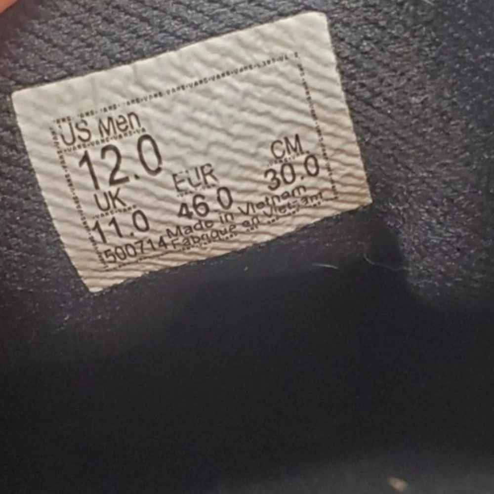 Vans product pair